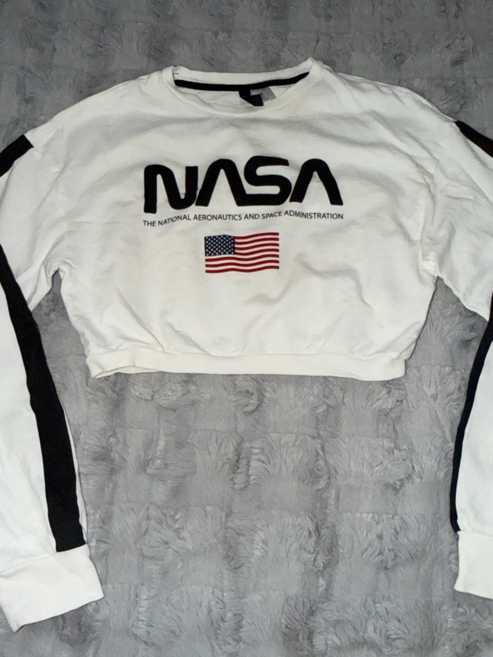 H&M White Cropped NASA Sweatshirt with Black Sleeve Stripes
